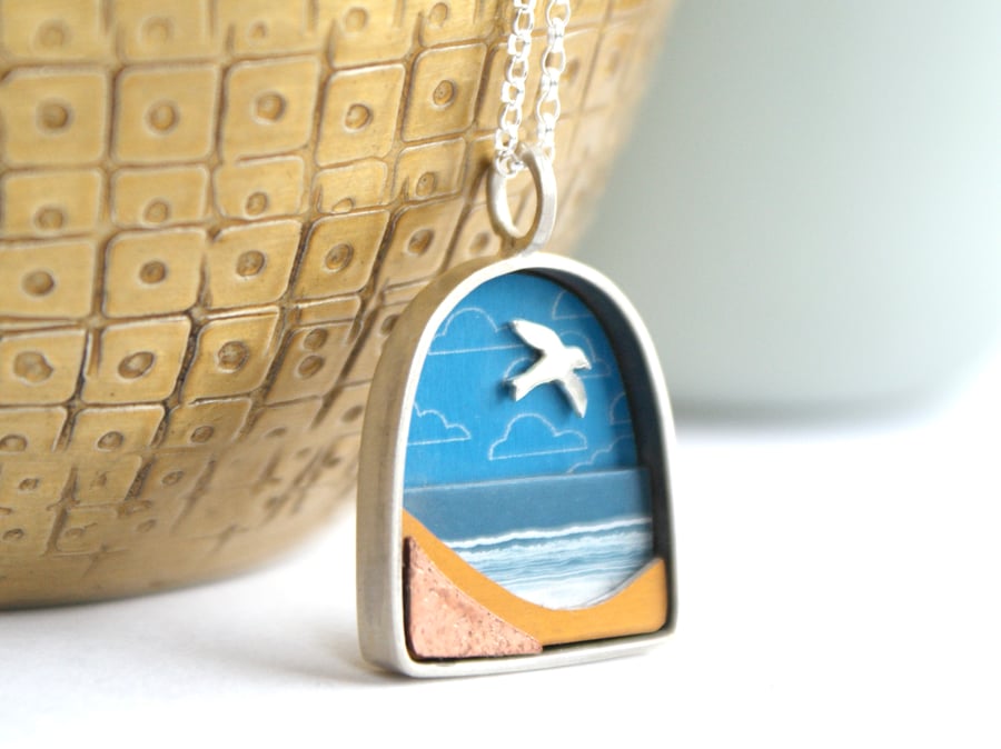 Sea View shadow box necklace