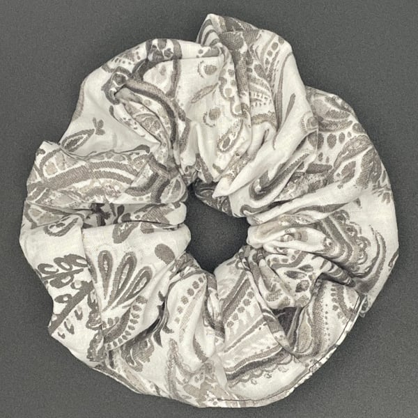 Hand made Eco Scrunchie - Light grey with white paisley
