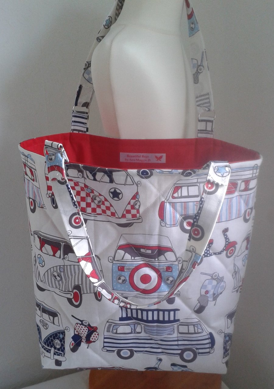 RETRO CAMPERS & SCOOTERS QUILTED TOTE BEACH BAG