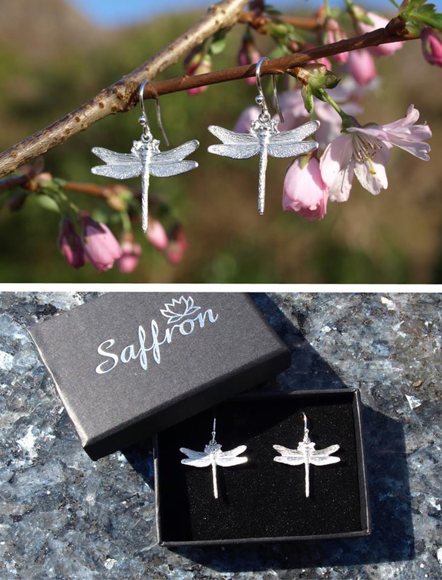 Dragonfly Earrings Middle