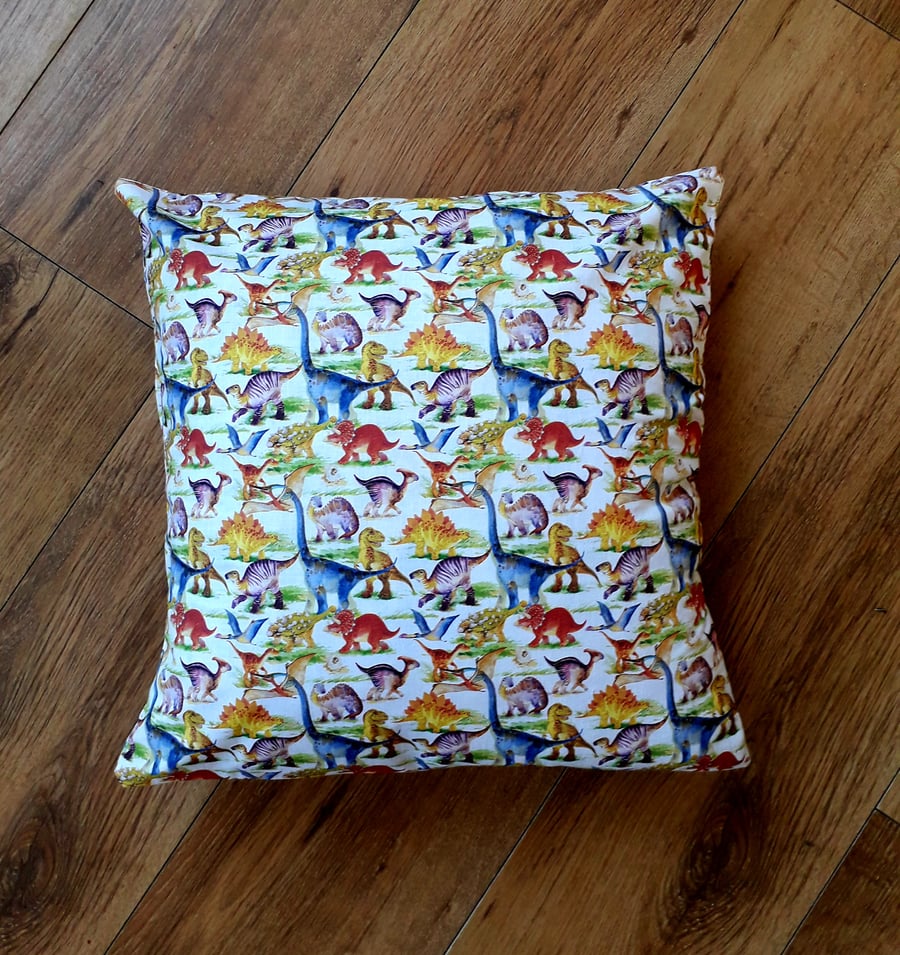 Dinosaur cushion cover 