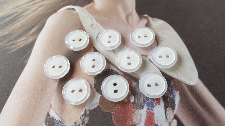 12.5mm 20L matt centre , shiny edge Buttons WHITE