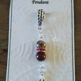  Silver metal feather pendant with agate gemstones