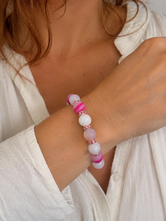 Pink druzy and rose quartz beaded stretchty bracelet with faux crystal rondelles