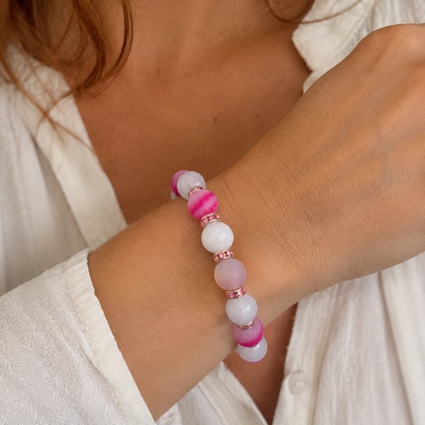 Pink druzy and rose quartz beaded stretchty bracelet with faux crystal rondelles