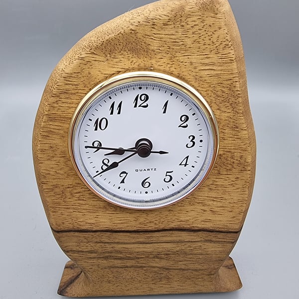 Desk clock made from oak
