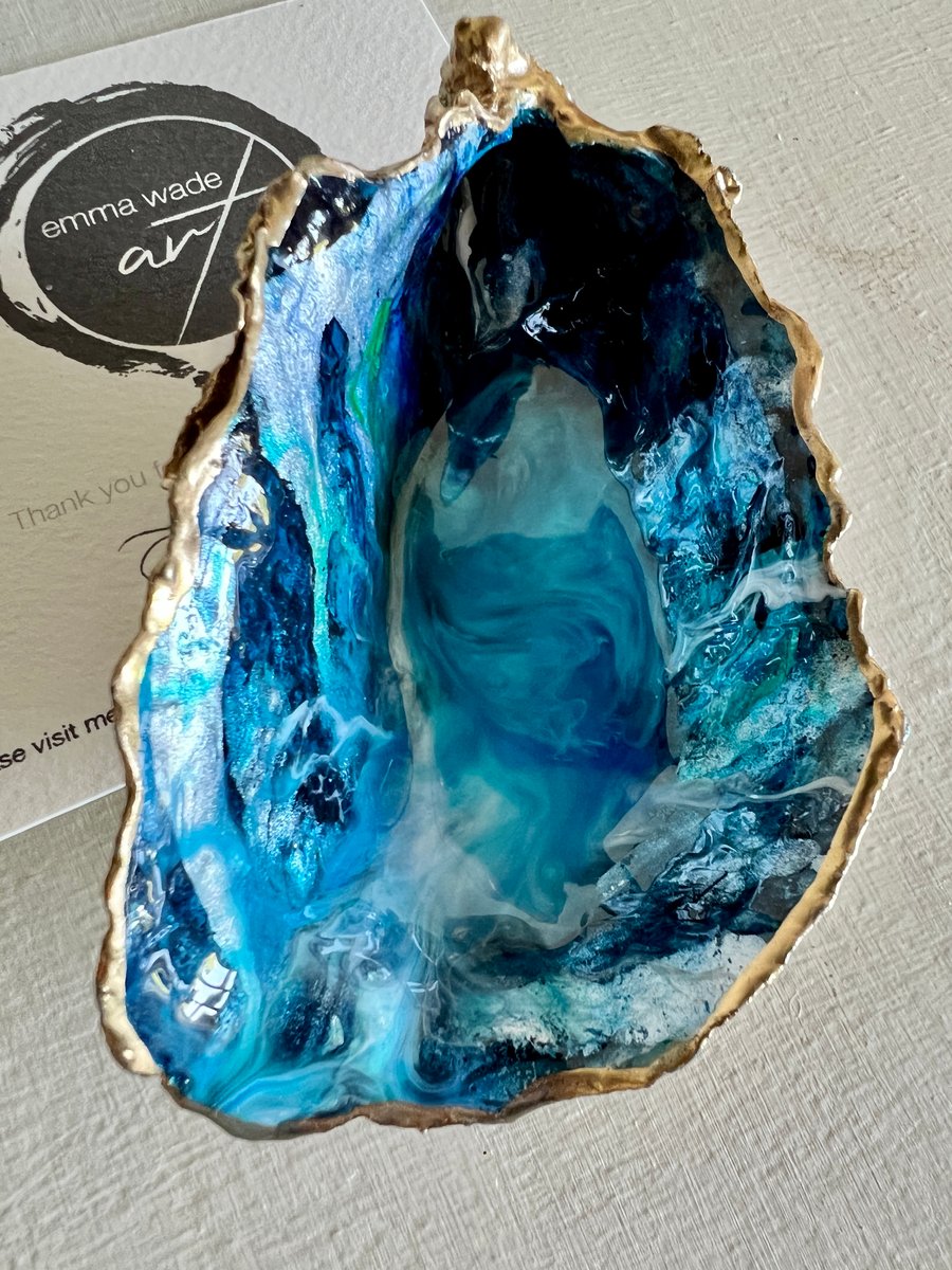 Hand painted Dorset Oyster Shell Jewellery Trinket dish. Acrylic Inks & Resins