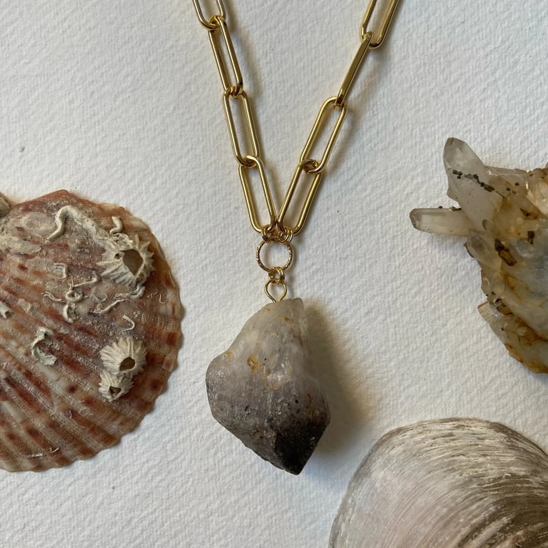 Stunning Cornish Smokey Amethyst with Geothite inclusion necklace 18k GOLD