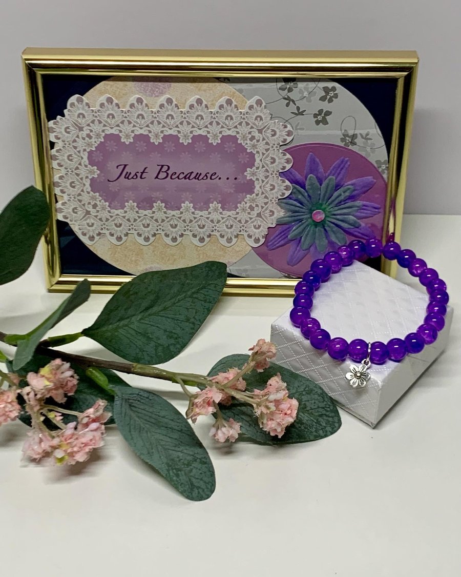 Picture and Beaded Bracelet Gift Set