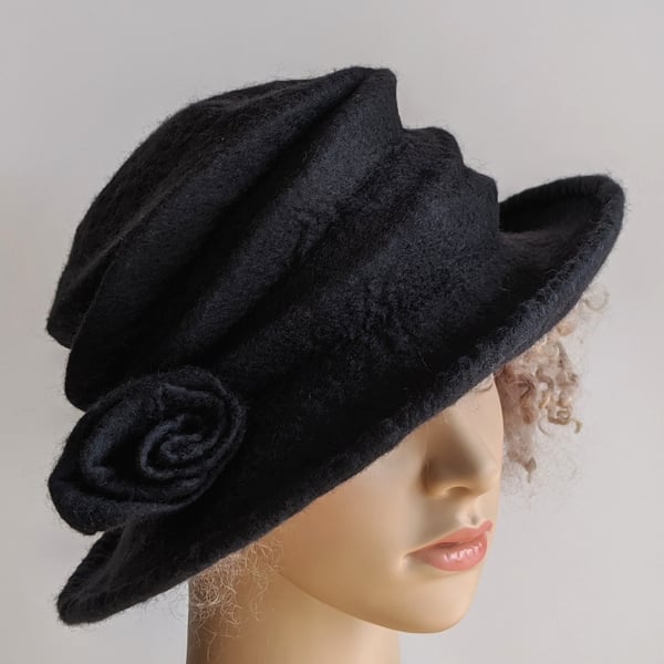 Black-charcoal-dark grey felted wool hat - 'The Crush' - designed to pack flat