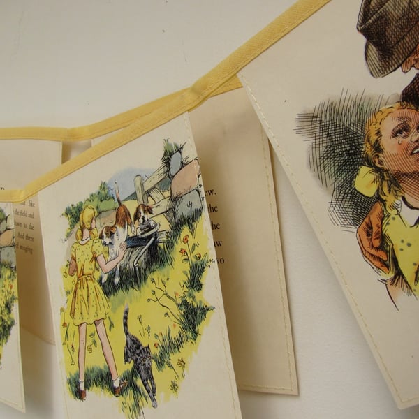Vintage paper bunting - Blackberry Farm (Rusty the sheep dog)