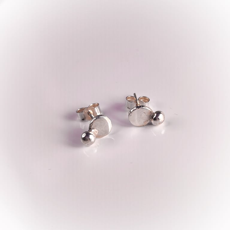 Beautiful simple sterling silver round studs