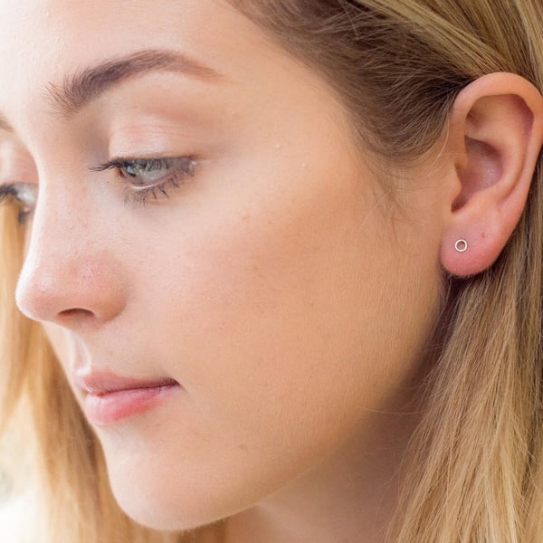 Very Small Simple Circle Earrings, Geometric Earrings, Hypoallergenic, Tiny Stud