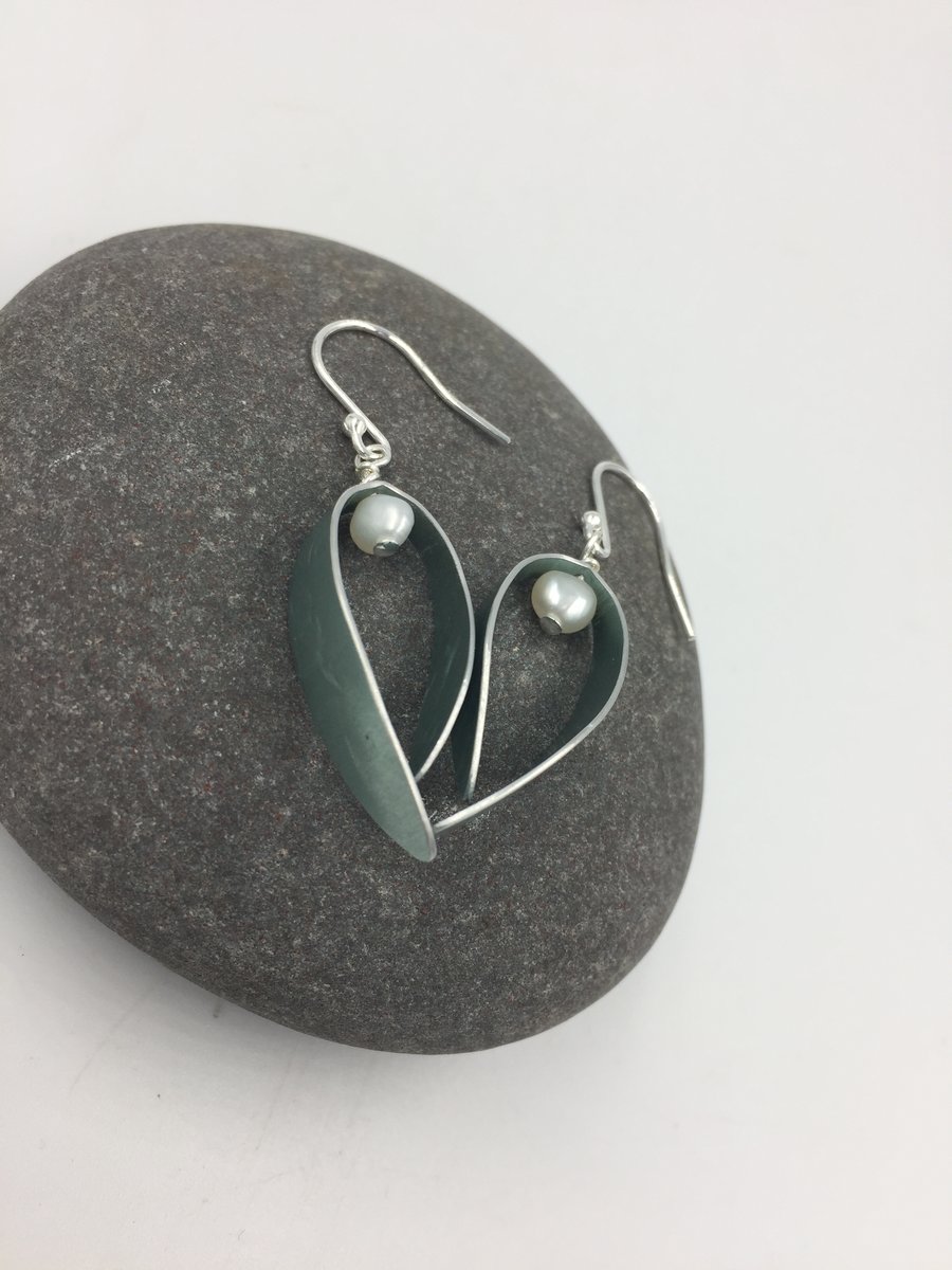 Aluminium mistletoe berry earrings in pale teal with pearl