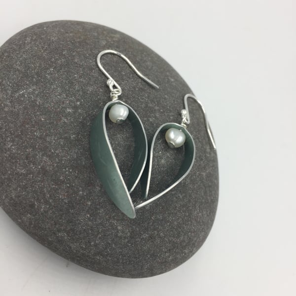Aluminium mistletoe berry earrings in pale teal with pearl