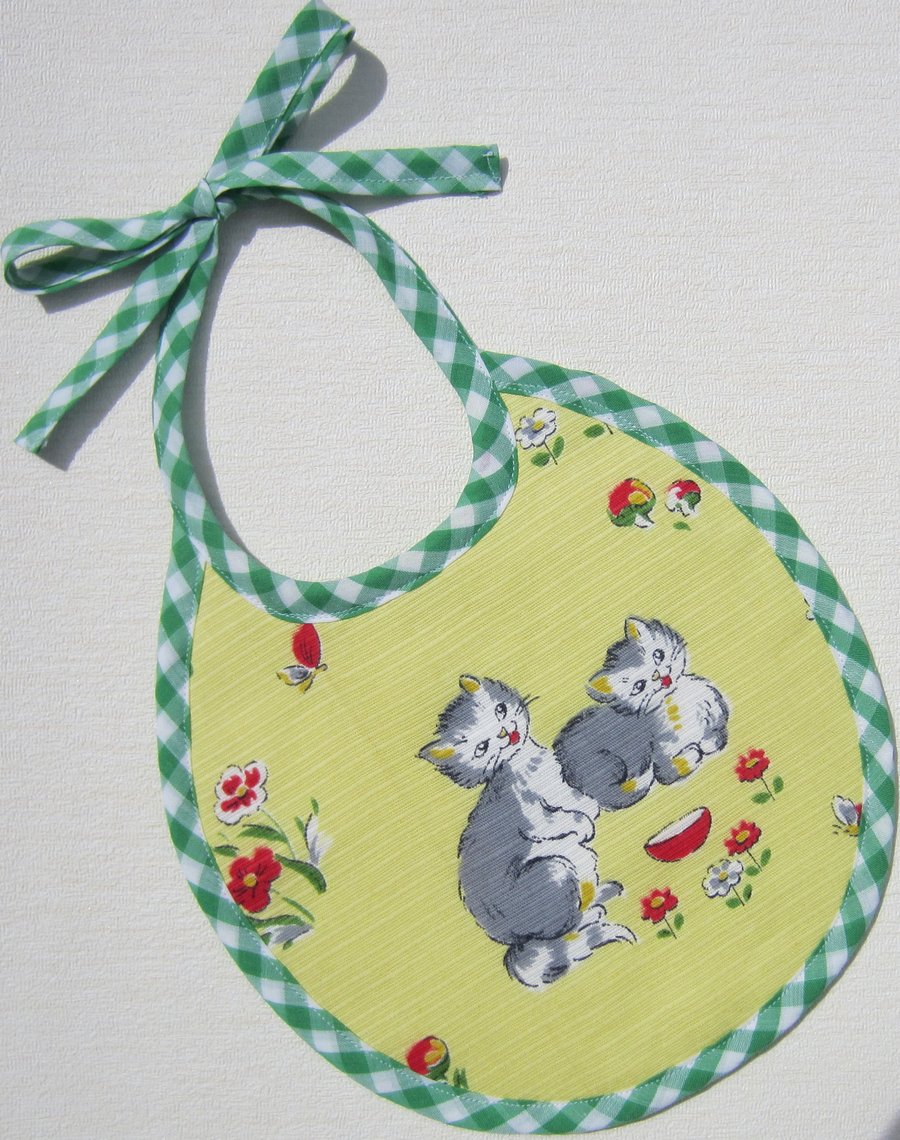 Vintage Kitten Cat Babies Bib