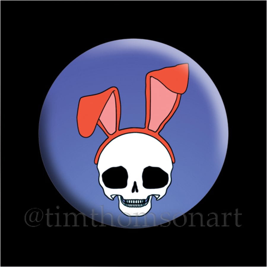 Bunny Skull! A Pullip Skull wearing floppy bunny ears! 25mm Button Pin Badge