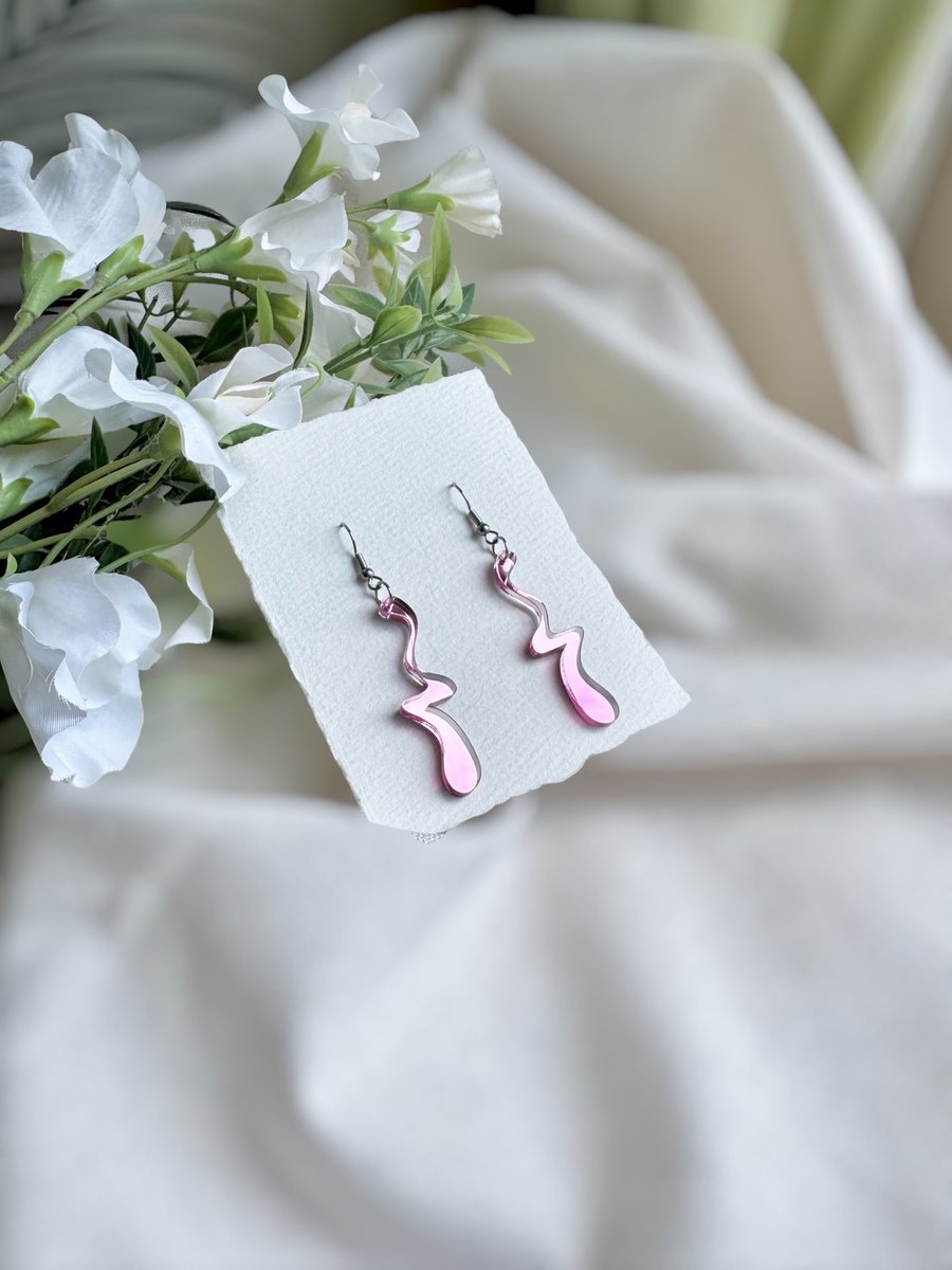 Pink Mirror Squiggle Acrylic Earrings - Abstract Wavy Line Dangles