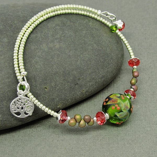 Green Lampwork Glass Beaded Silver Memory Wire Bracelet