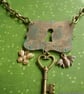 Steampunk key and insect necklace - Image 5