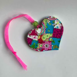 Pretty Decopatched wooden heart 