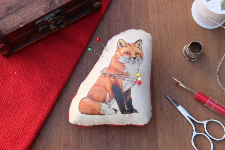 Fox Welsh Tweed Magnetic Pin Cushion - Animal Plush Needle Minder Gift