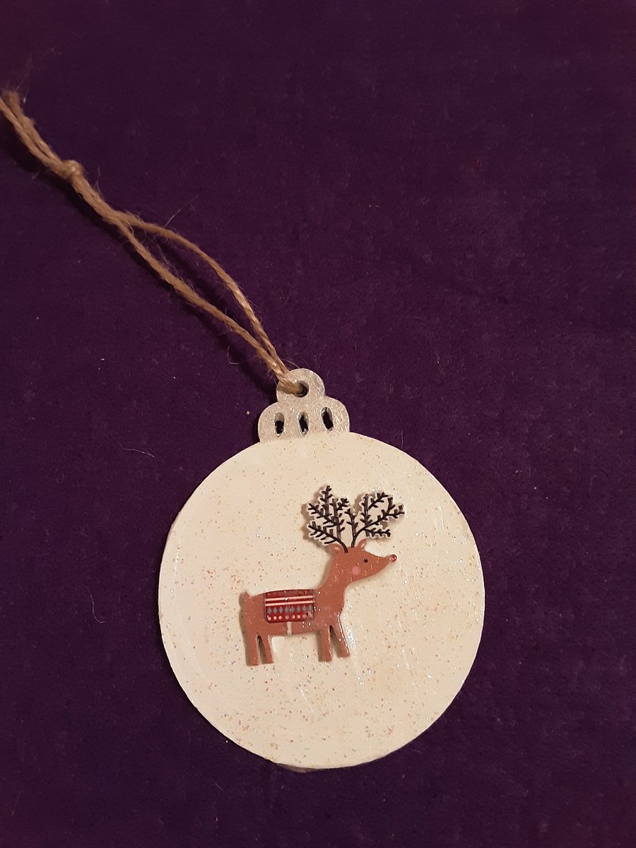 Wooden flat christmas bauble