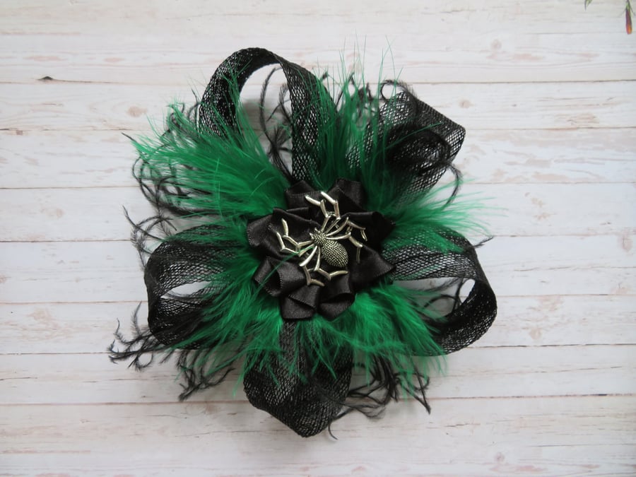 Black and Emerald Green Feather & Sinamay Spider Fascinator 