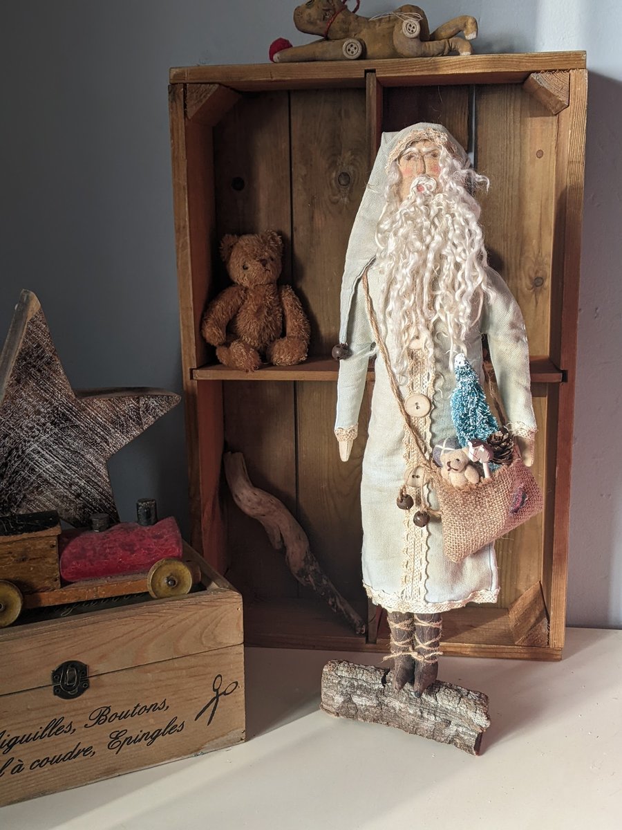 Handmade primitive santa 