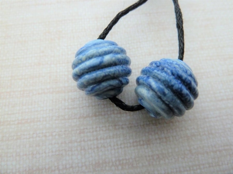 lampwork glass blue ribbed bead pair