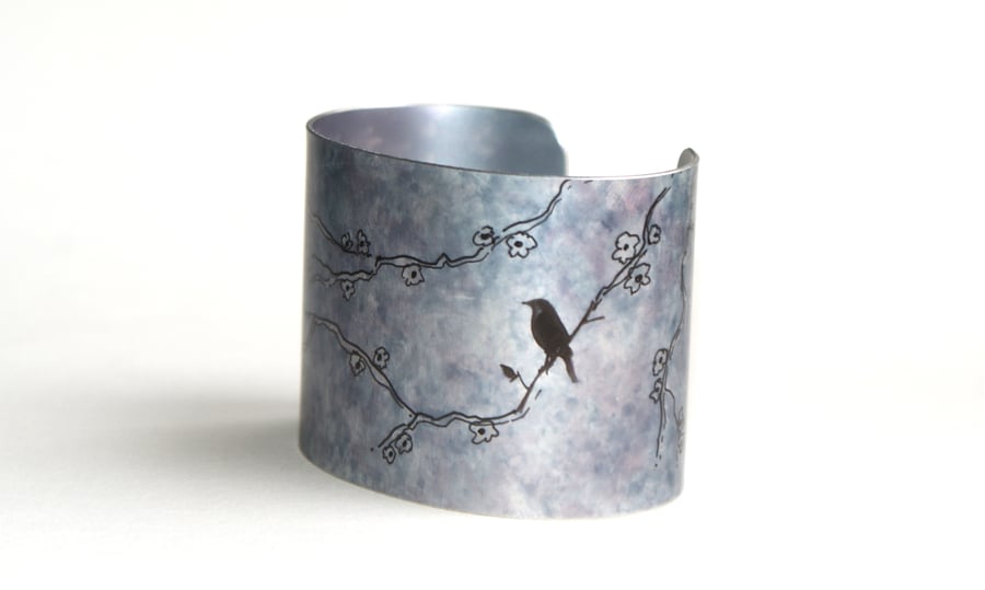 Bird on a branch cuff