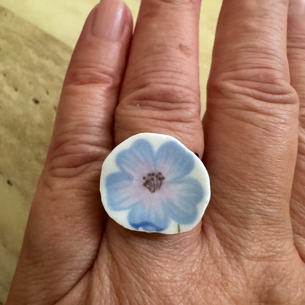 Vintage crockery floral adjustable ring