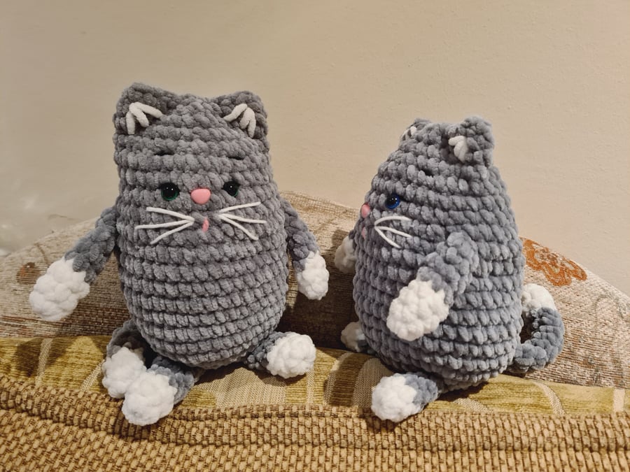 Handmade crochet cat