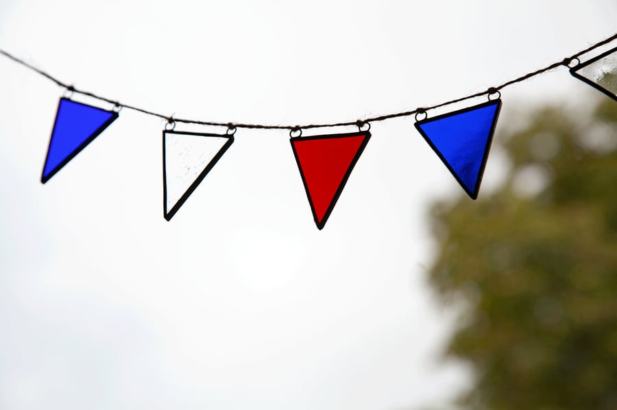 Red white and blue garland stained glass bunting