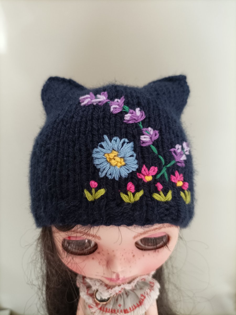 Dolls Cat Hat, Embroidered Collectable Dolls Hat