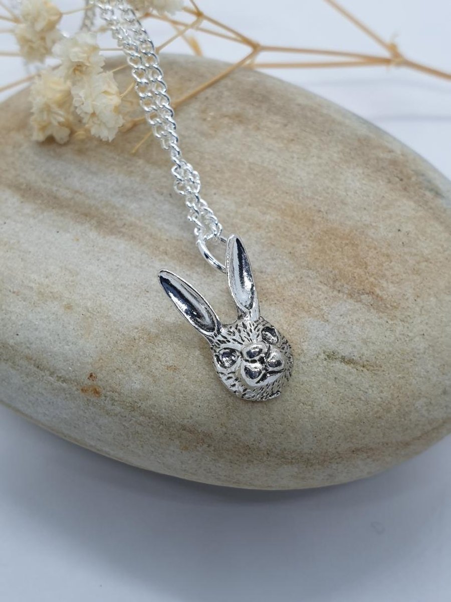 silver plated 18 inch necklace with cute little rabbit bunny hare charm nature 