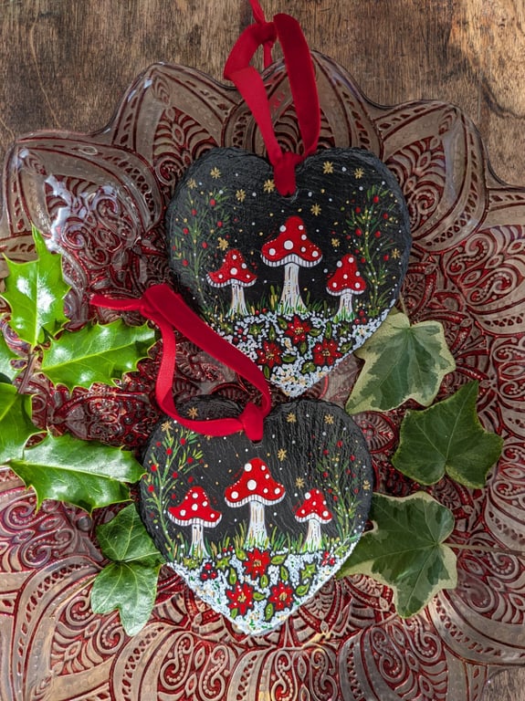 Toadstool hand-painted Christmas decoration, Mushroom slate heart
