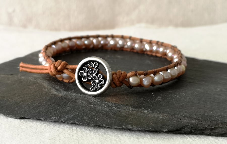 Natural freshwater pearl pink and peach leather bracelet, June birthstone 