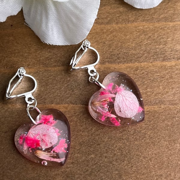 Floral heart clip on earrings 