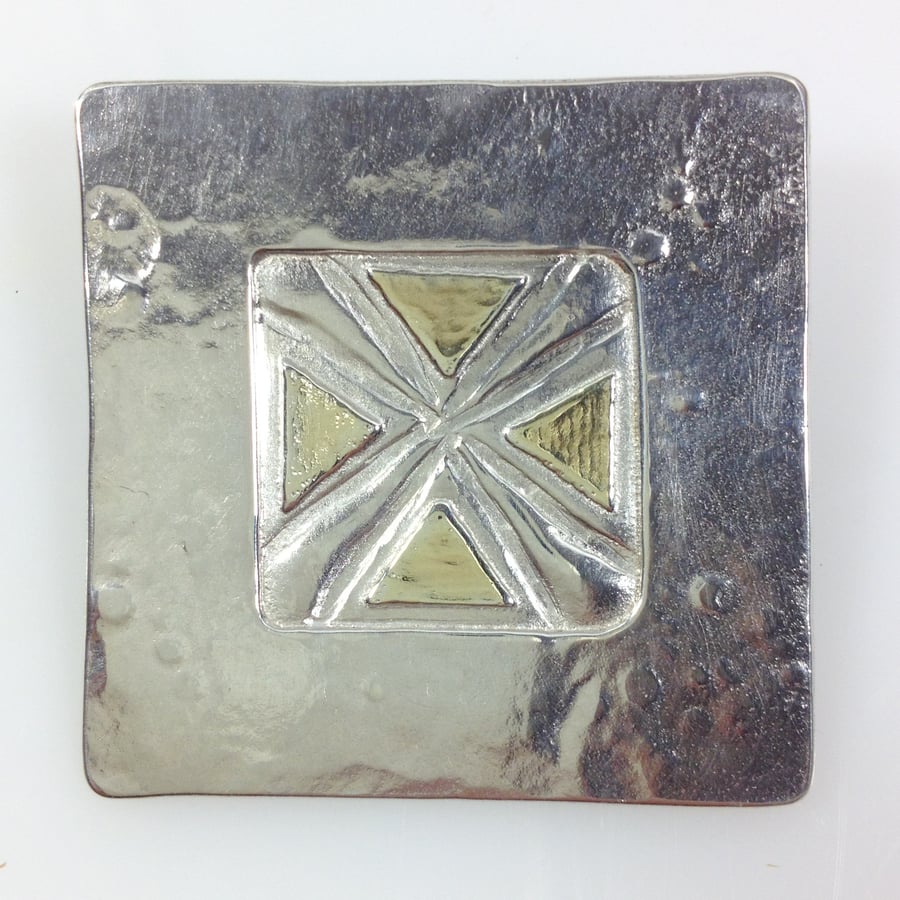 Silver and 18ct gold square brooch