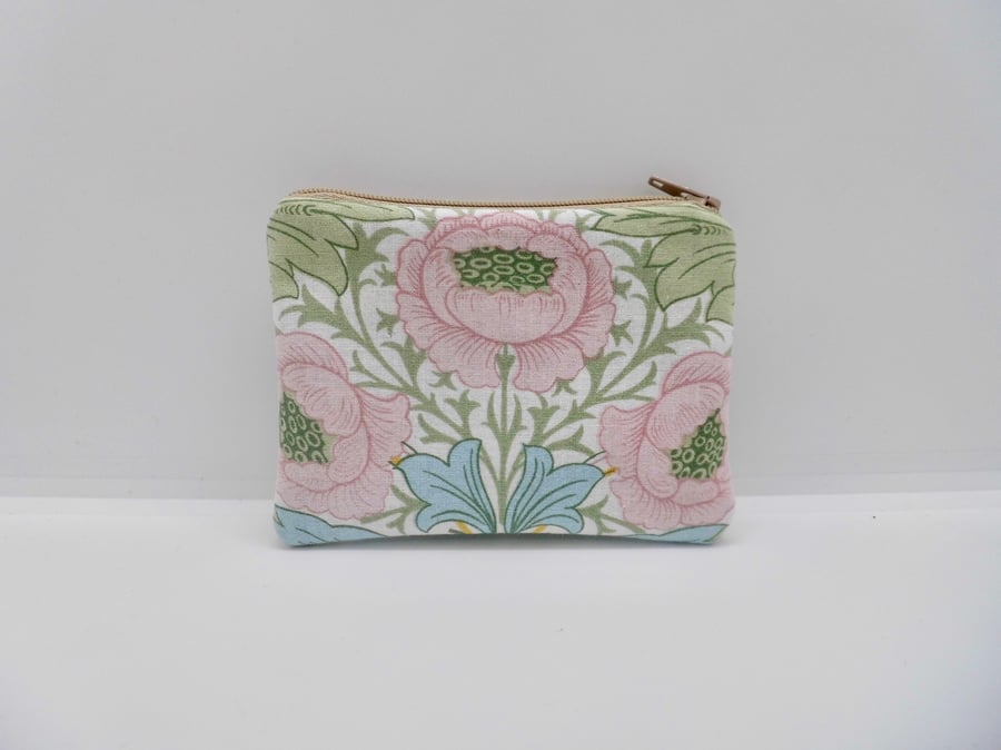 Coin purse in floral William Morris fabric Myrtle