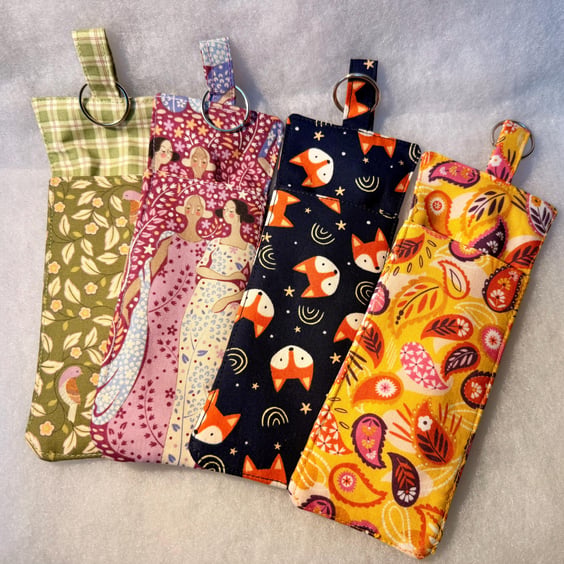 Lanyard pouch - double-sided with pockets for glasses and pens