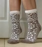 Handknit white beige wool socks floral fairisle traditional scandinavian  nordic - Image 3