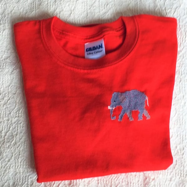 Elephant T-shirt Age 6 (XS youth)