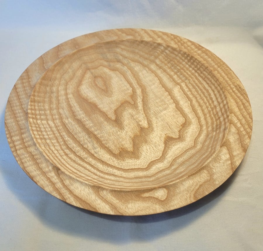 Rippled Ash platter