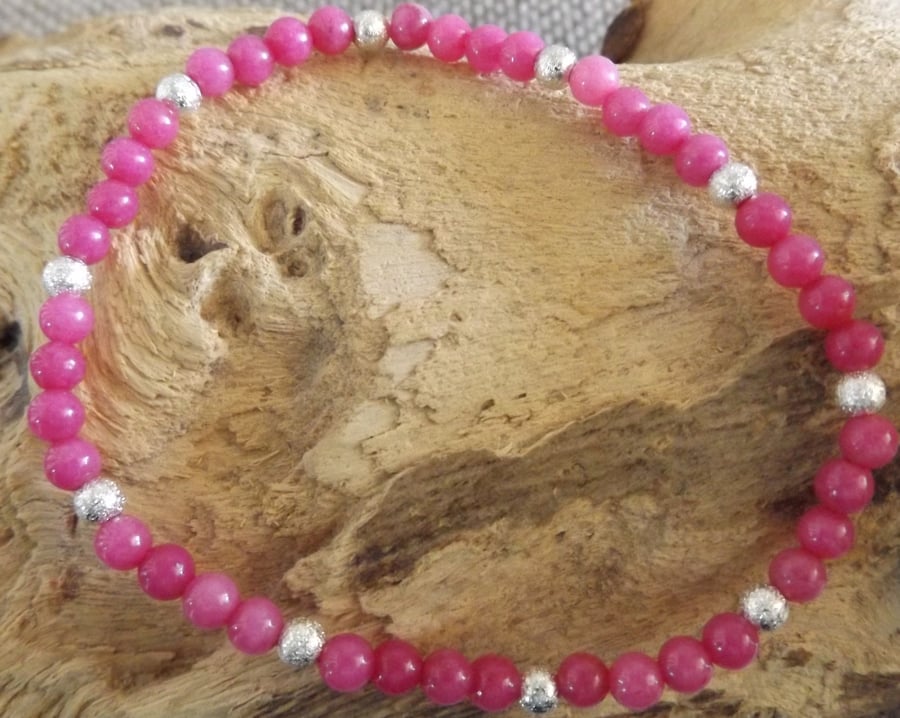 Hot Pink Quartzite stretch Bracelet 