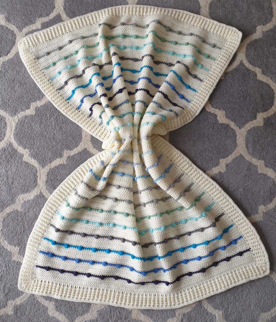 Bobble Lines Crochet Baby Blanket