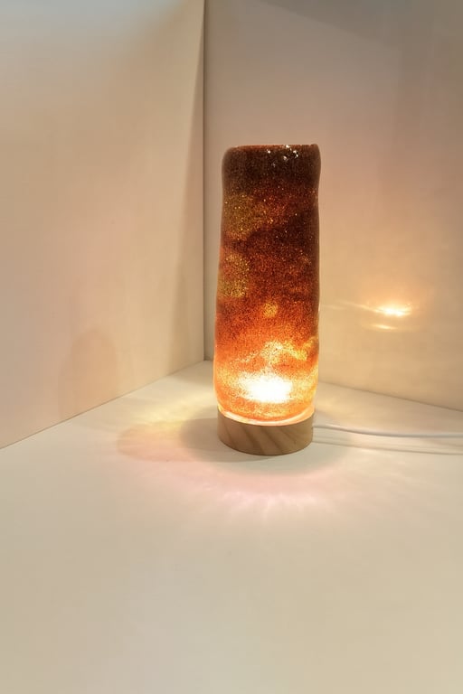 Acrylic-Poured Ambient Lamp