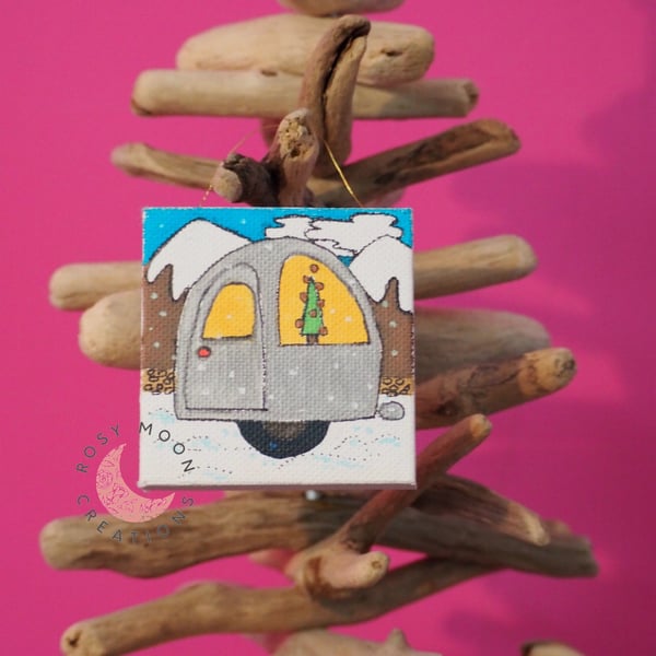 Silver Christmas Caravan Canvas Decoration 