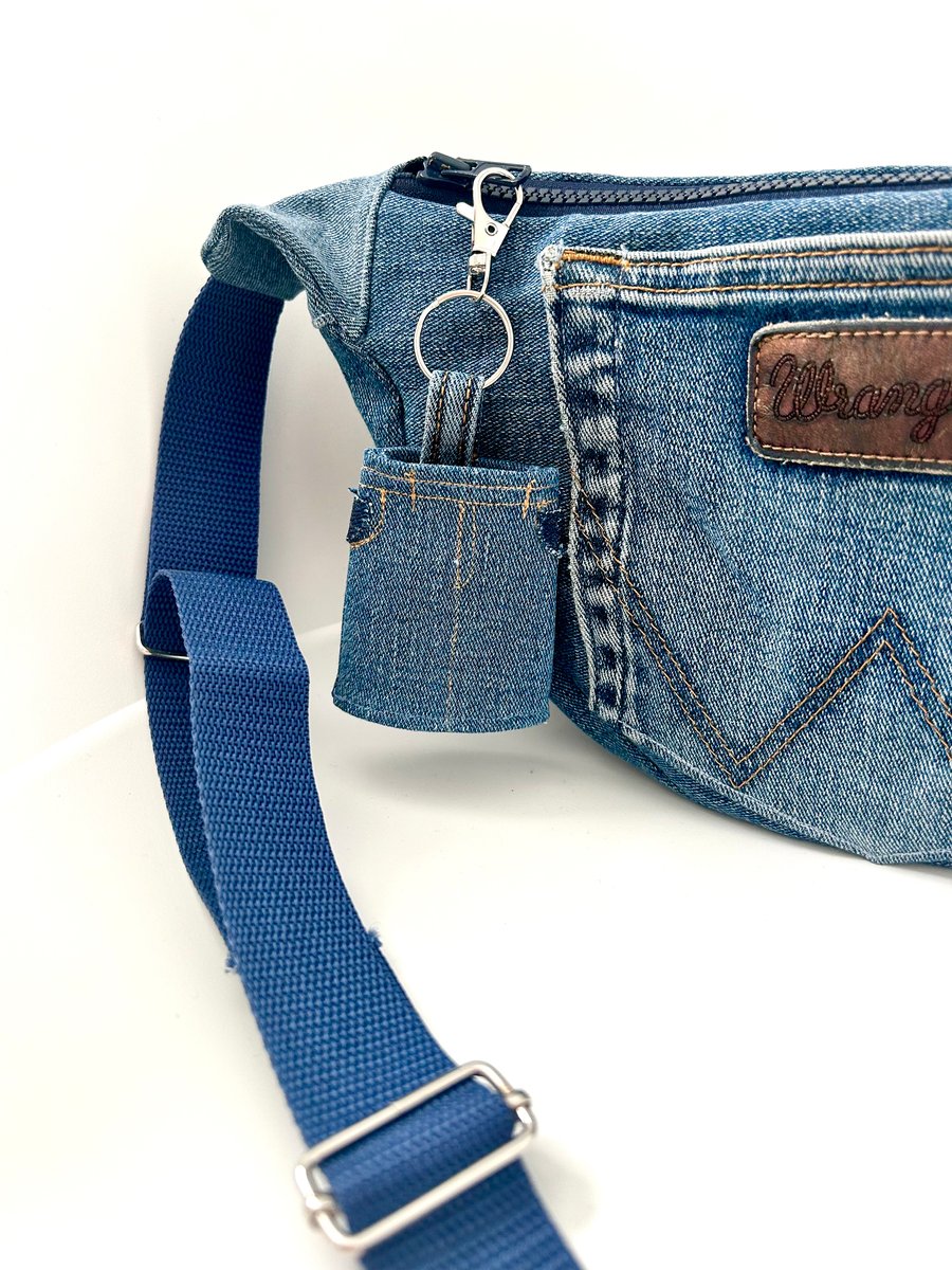 Mini denim skirt keyring  